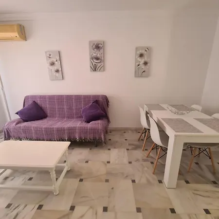 Pozuelo Apartment *